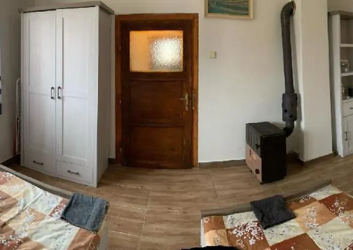 Semesterbostad Valda